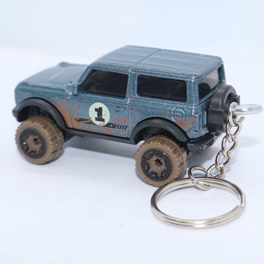Hot Wheels 2021 Ford Bronco custom keychain 1/64 scale